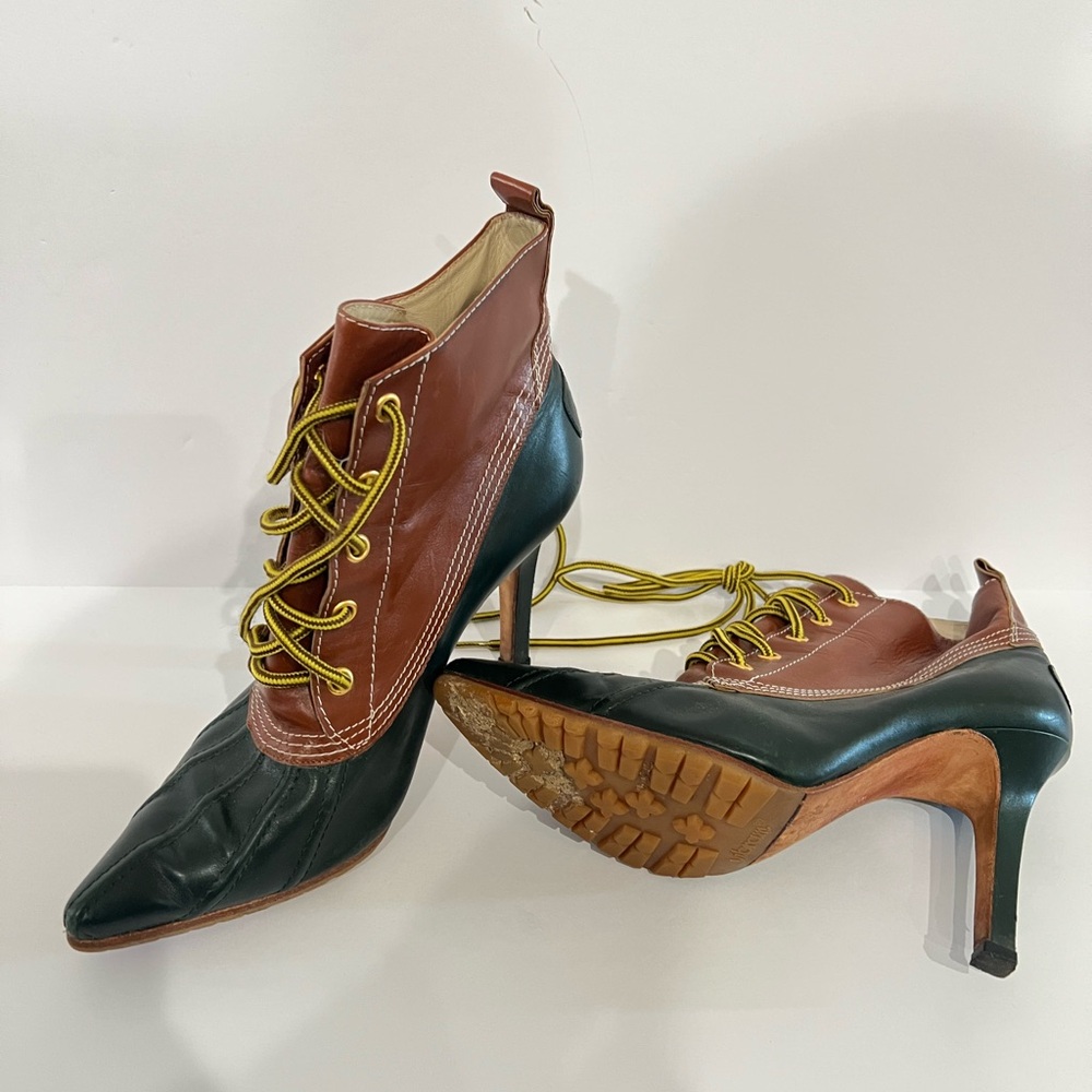 Manolo Blahnik Duck Boots sz 38 1/2